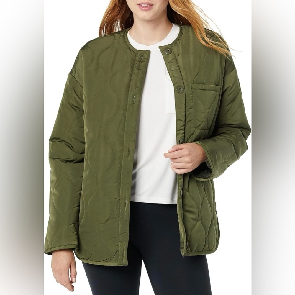 PBIN#1 - AMAZON Quilted Liner Sherpa Reversible Jacket Small